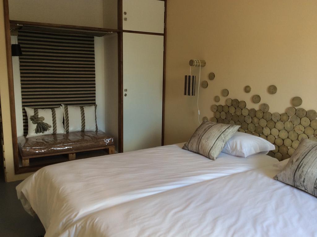 Marina Lounge Hostel Ponta Delgada Rom bilde