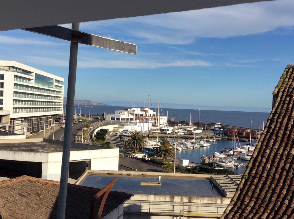 Marina Lounge Hostel Ponta Delgada Rom bilde