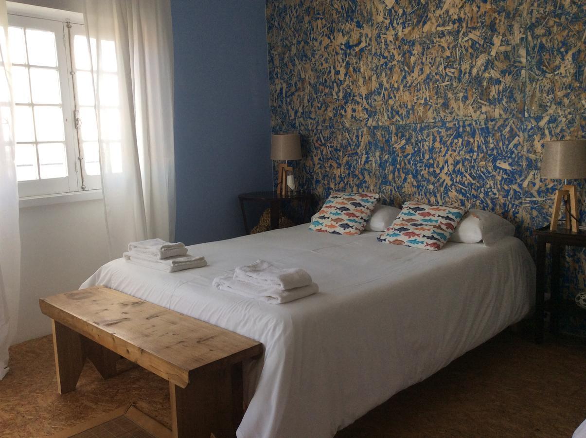 Marina Lounge Hostel Ponta Delgada Eksteriør bilde