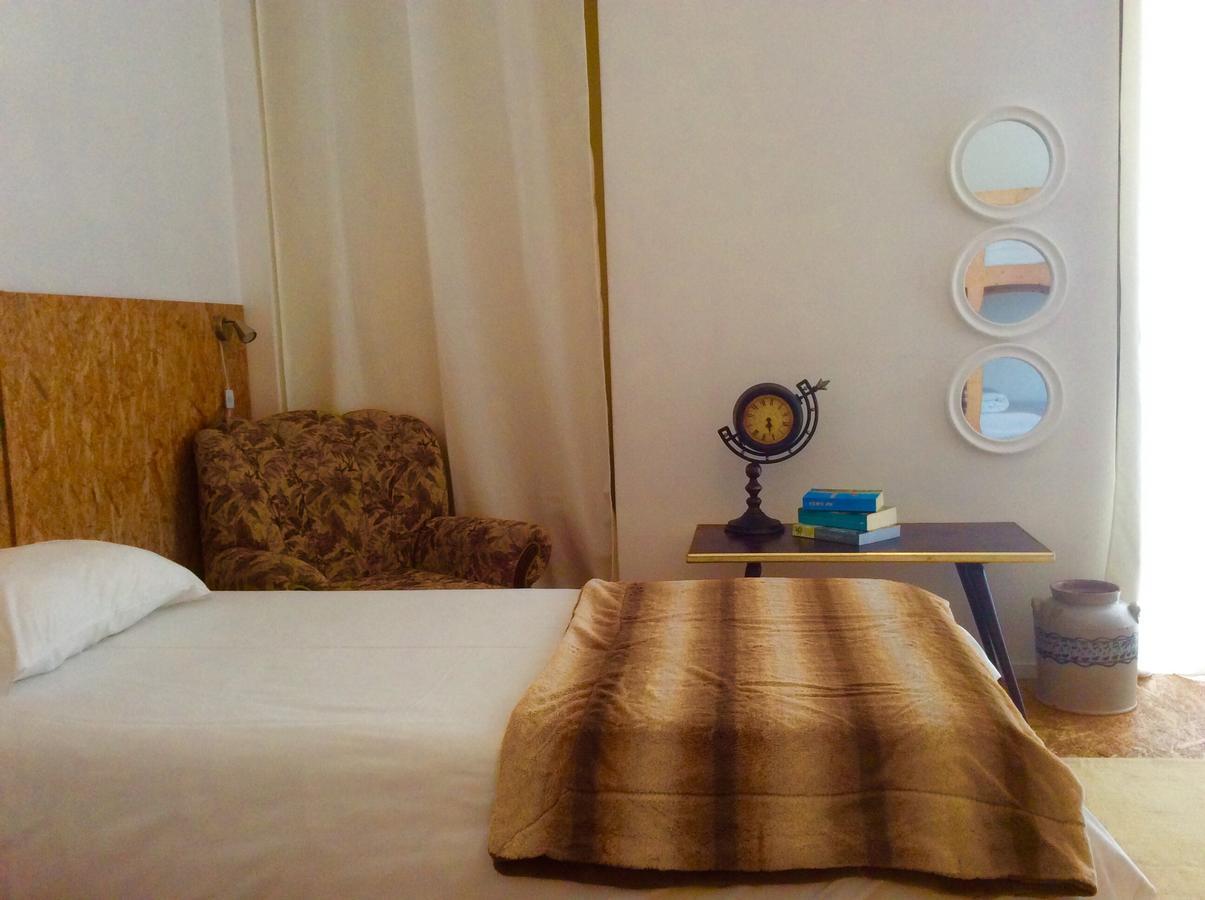 Marina Lounge Hostel Ponta Delgada Eksteriør bilde